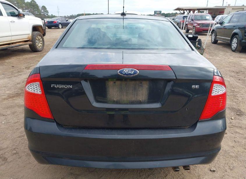 Photo 6 of 2011 Ford Fusion SE (VIN 3FAHP0HAXBR213994)