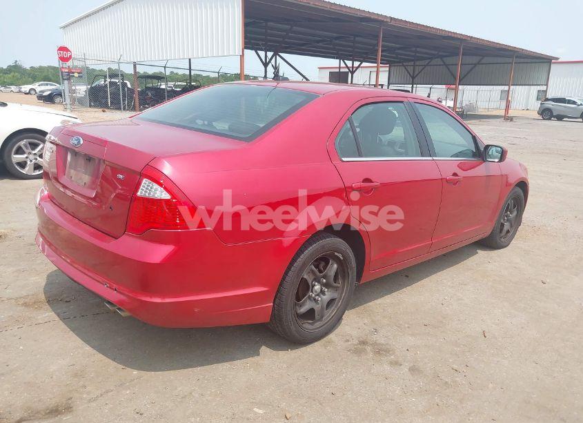 Photo 4 of 2011 Ford Fusion SE (VIN 3FAHP0HAXBR220525)