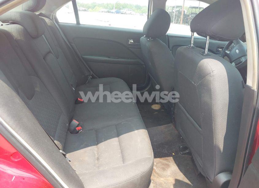 Photo 8 of 2011 Ford Fusion SE (VIN 3FAHP0HAXBR220525)