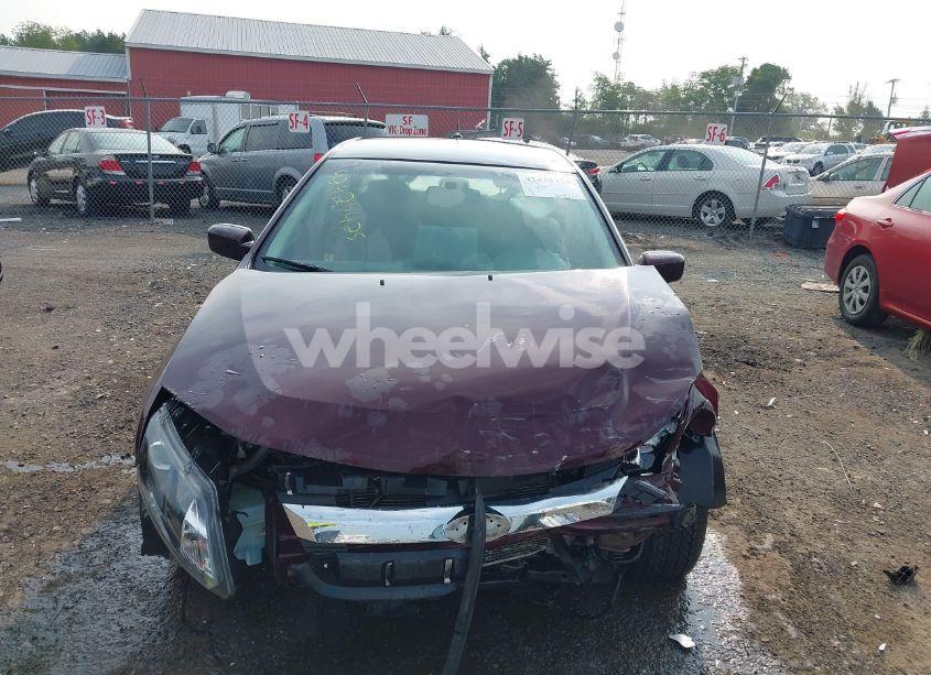 Photo 6 of 2011 Ford Fusion SE (VIN 3FAHP0HAXBR240760)