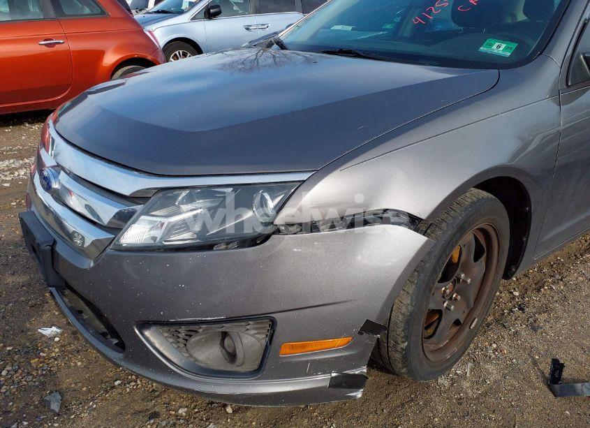 Photo 17 of 2011 Ford Fusion SE (VIN 3FAHP0HAXBR249541)