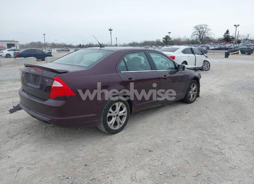 Photo 4 of 2011 Ford Fusion SE (VIN 3FAHP0HAXBR250950)