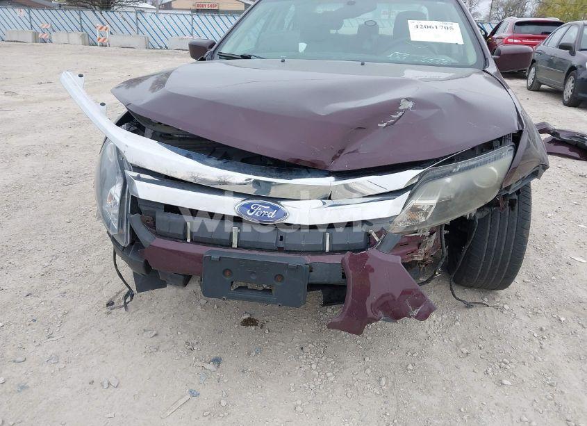 Photo 6 of 2011 Ford Fusion SE (VIN 3FAHP0HAXBR250950)