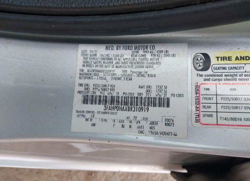 Photo 9 of 2011 Ford Fusion SE (VIN 3FAHP0HAXBR310919)