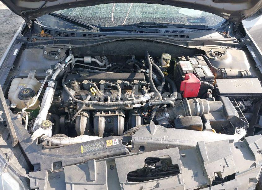 Photo 10 of 2011 Ford Fusion SE (VIN 3FAHP0HAXBR318440)