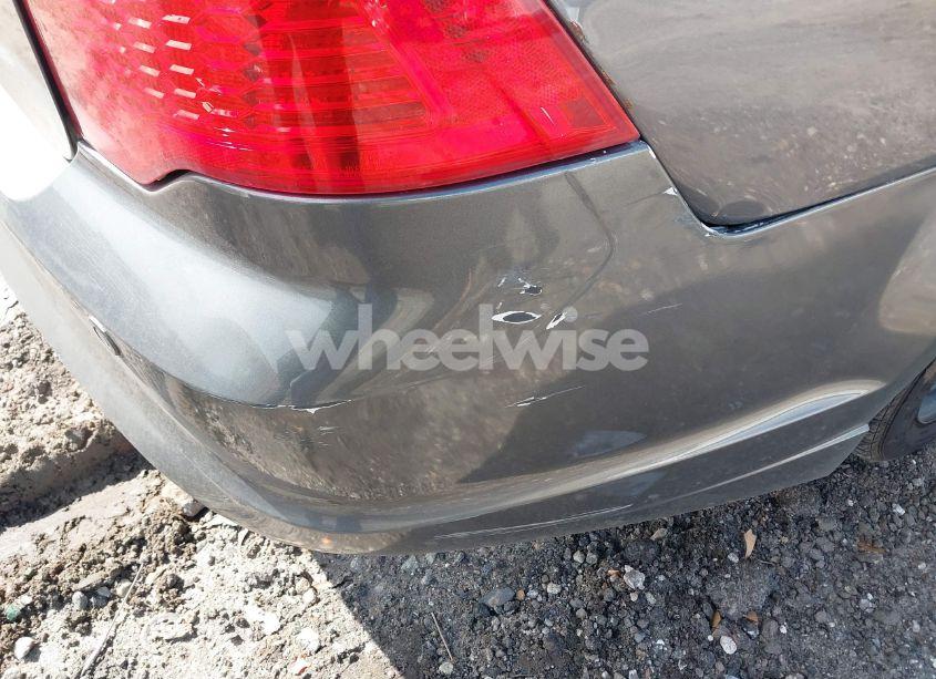 Photo 6 of 2011 Ford Fusion SE (VIN 3FAHP0HAXBR327266)