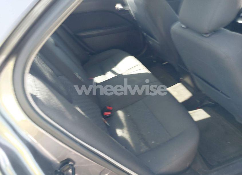 Photo 8 of 2011 Ford Fusion SE (VIN 3FAHP0HAXBR327266)