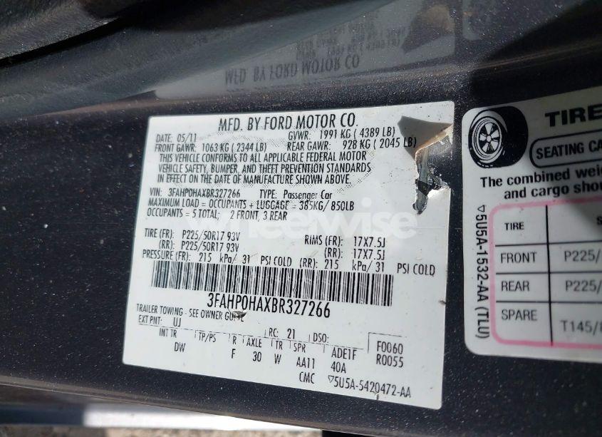 Photo 9 of 2011 Ford Fusion SE (VIN 3FAHP0HAXBR327266)