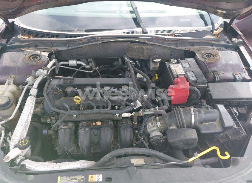 Photo 10 of 2011 Ford Fusion SE (VIN 3FAHP0HAXBR328174)