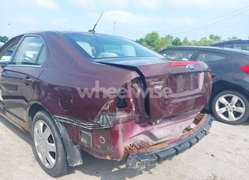 Photo 6 of 2011 Ford Fusion SE (VIN 3FAHP0HAXBR328174)