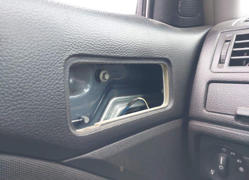 Photo 14 of 2011 Ford Fusion SE (VIN 3FAHP0HAXBR343631)