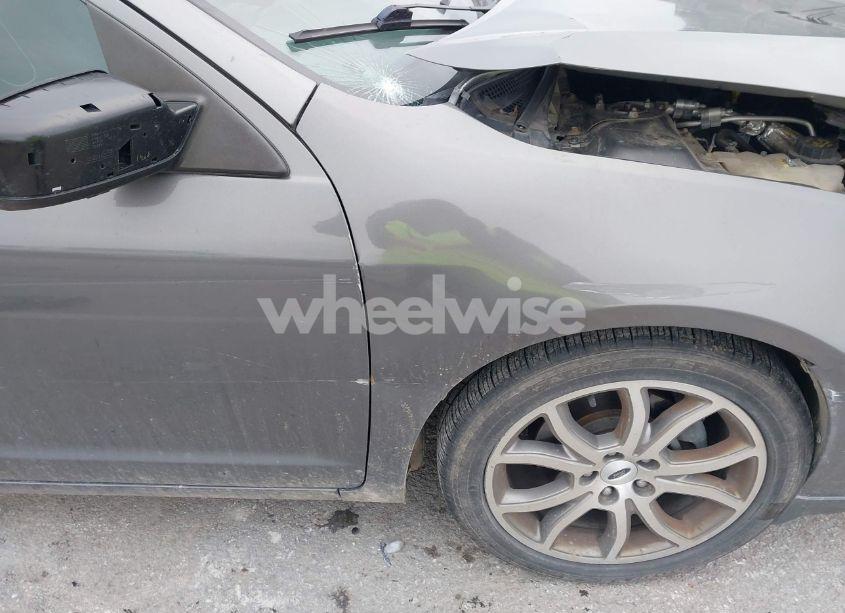 Photo 14 of 2012 Ford Fusion SE (VIN 3FAHP0HAXCR118921)