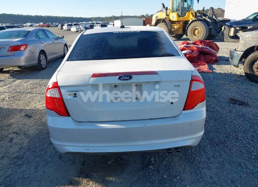 Photo 17 of 2012 Ford Fusion SE (VIN 3FAHP0HAXCR179699)