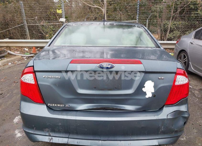 Photo 16 of 2012 Ford Fusion SE (VIN 3FAHP0HAXCR215908)