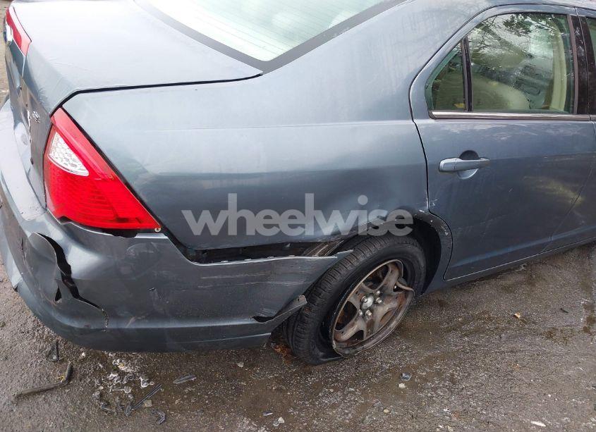 Photo 18 of 2012 Ford Fusion SE (VIN 3FAHP0HAXCR215908)