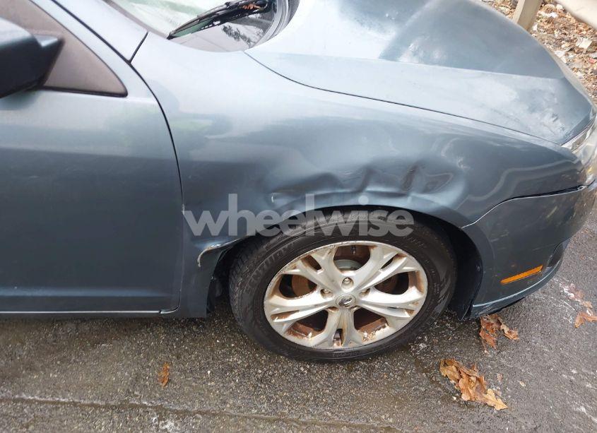 Photo 19 of 2012 Ford Fusion SE (VIN 3FAHP0HAXCR215908)