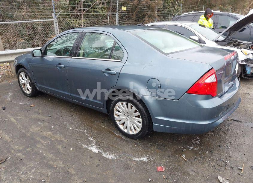 Photo 3 of 2012 Ford Fusion SE (VIN 3FAHP0HAXCR215908)