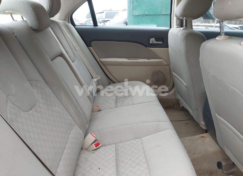 Photo 8 of 2012 Ford Fusion SE (VIN 3FAHP0HAXCR215908)