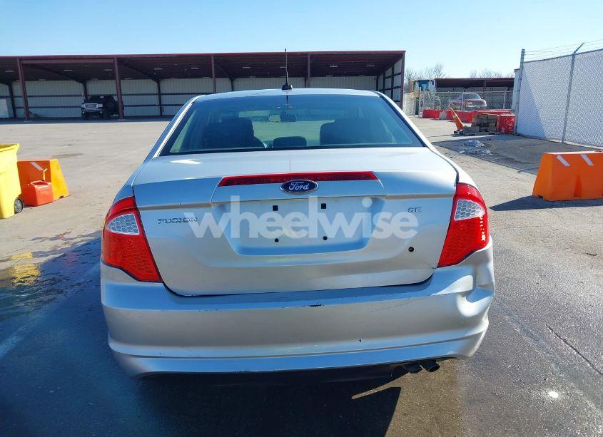 Photo 16 of 2012 Ford Fusion SE (VIN 3FAHP0HAXCR222521)