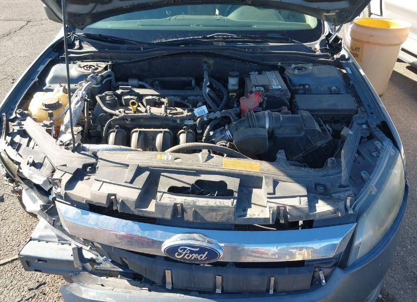 Photo 10 of 2012 Ford Fusion SE (VIN 3FAHP0HAXCR239366)