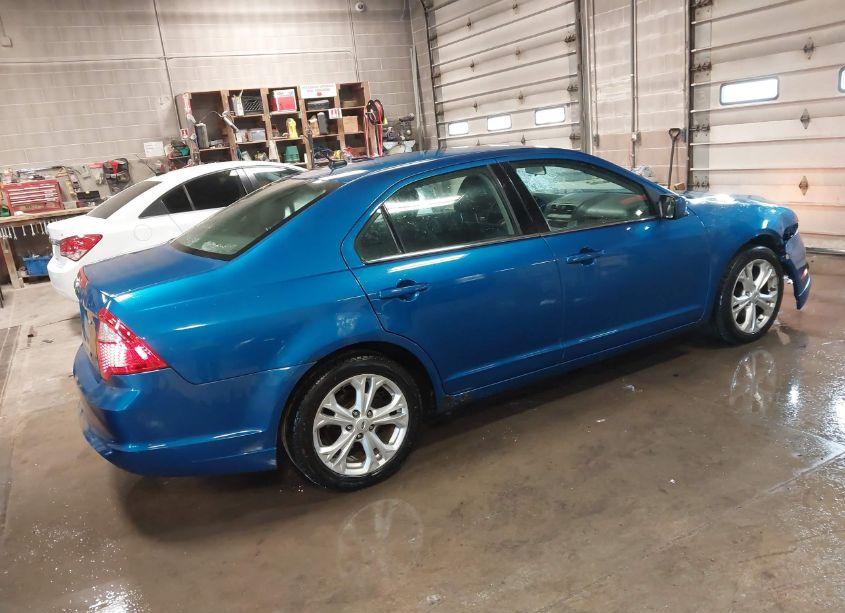 Photo 4 of 2012 Ford Fusion SE (VIN 3FAHP0HAXCR255311)
