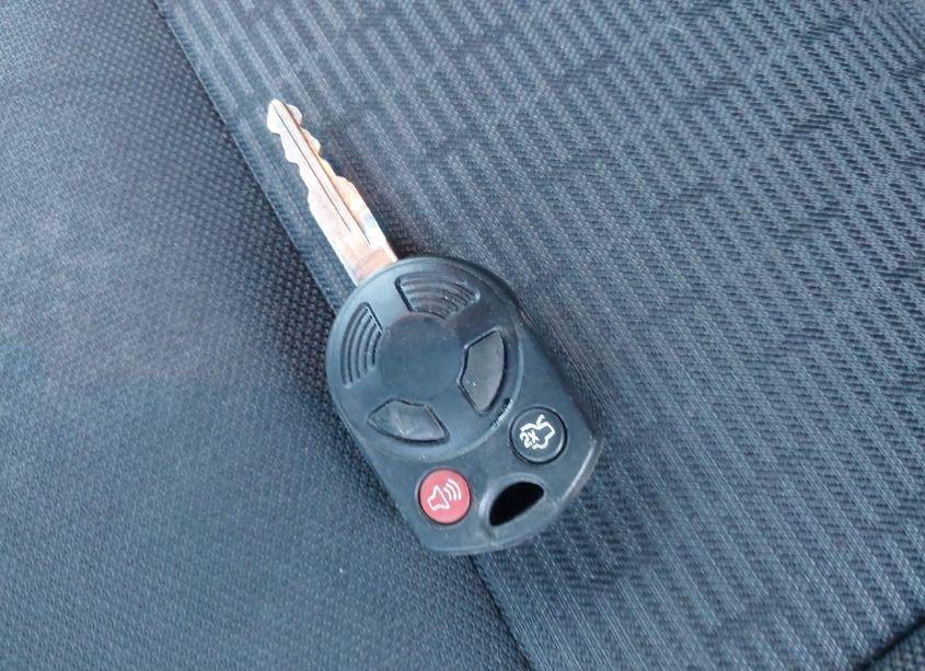 Photo 11 of 2012 Ford Fusion SE (VIN 3FAHP0HAXCR257799)