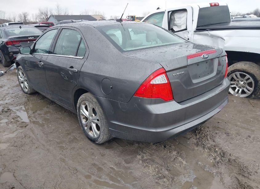 Photo 3 of 2012 Ford Fusion SE (VIN 3FAHP0HAXCR281729)