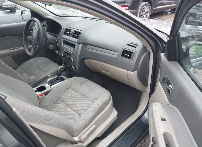 Photo 5 of 2012 Ford Fusion SE (VIN 3FAHP0HAXCR281729)