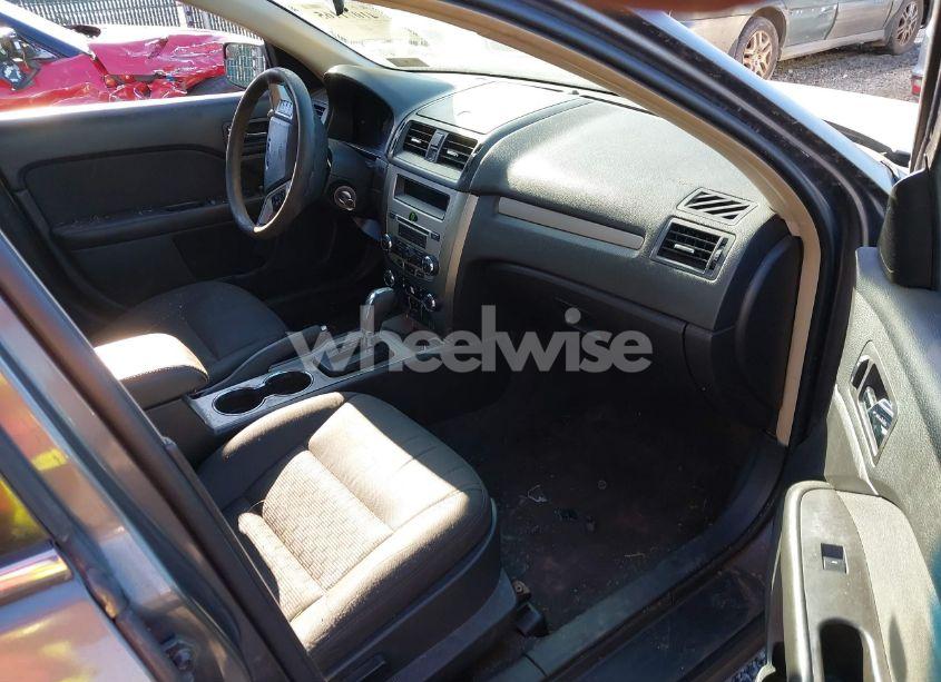 Photo 5 of 2012 Ford Fusion SE (VIN 3FAHP0HAXCR282878)