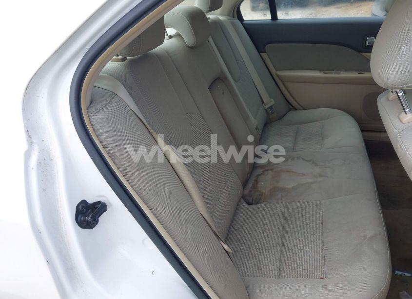 Photo 8 of 2012 Ford Fusion SE (VIN 3FAHP0HAXCR348913)