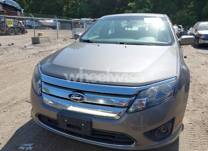 Photo 6 of 2012 Ford Fusion SE (VIN 3FAHP0HAXCR367557)