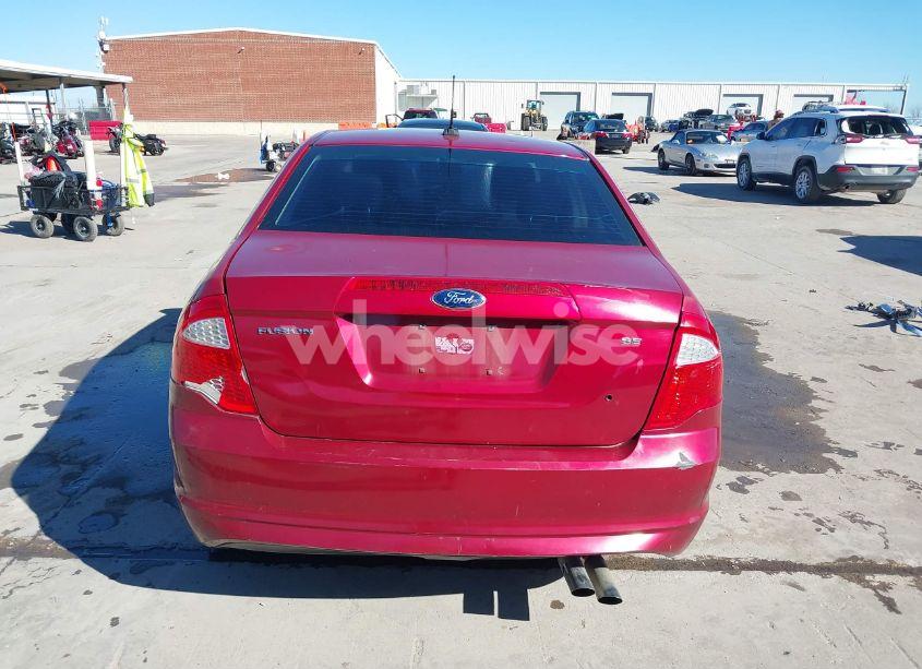 Photo 17 of 2012 Ford Fusion SE (VIN 3FAHP0HAXCR395097)