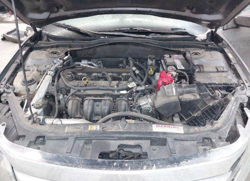 Photo 10 of 2012 Ford Fusion SE (VIN 3FAHP0HAXCR397013)