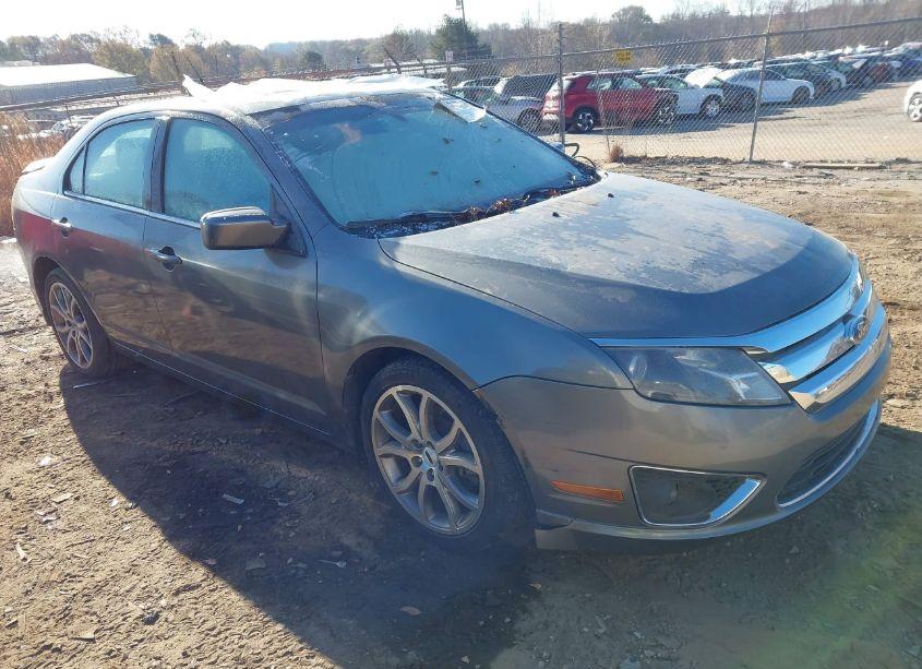 2012 Ford Fusion SE (VIN 3FAHP0HAXCR407698) main photo