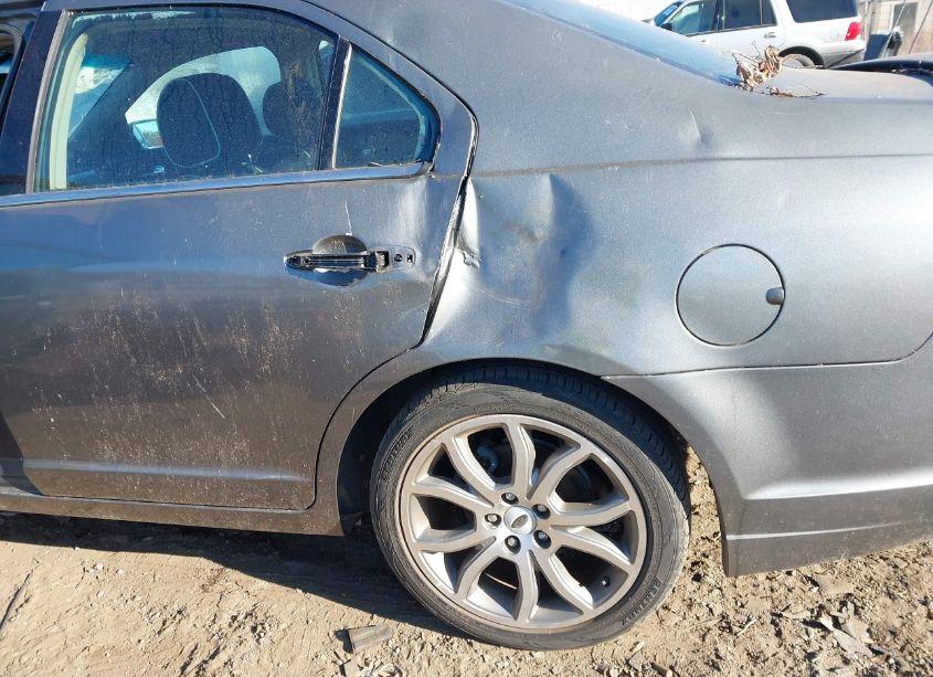 Photo 12 of 2012 Ford Fusion SE (VIN 3FAHP0HAXCR407698)