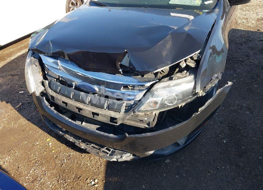 Photo 6 of 2010 Ford Fusion SE (VIN 3FAHP0HG0AR198327)