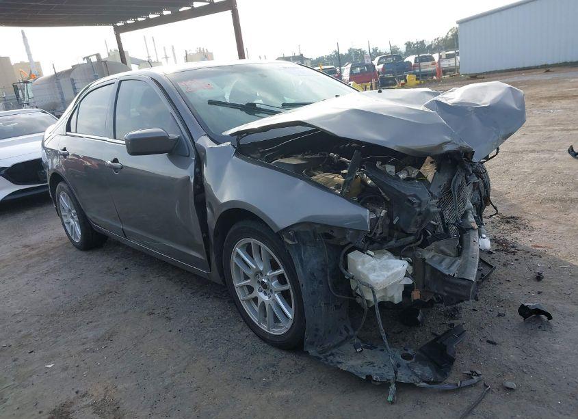 2010 Ford Fusion SE (VIN 3FAHP0HG0AR396437) main photo