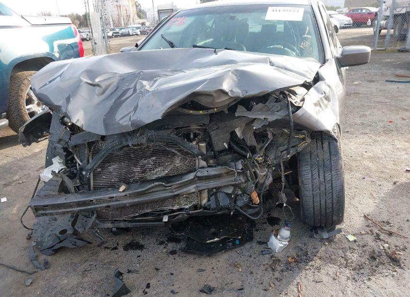 Photo 6 of 2010 Ford Fusion SE (VIN 3FAHP0HG0AR396437)