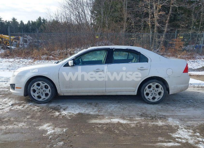 Photo 13 of 2011 Ford Fusion (VIN 3FAHP0HG0BR240478)