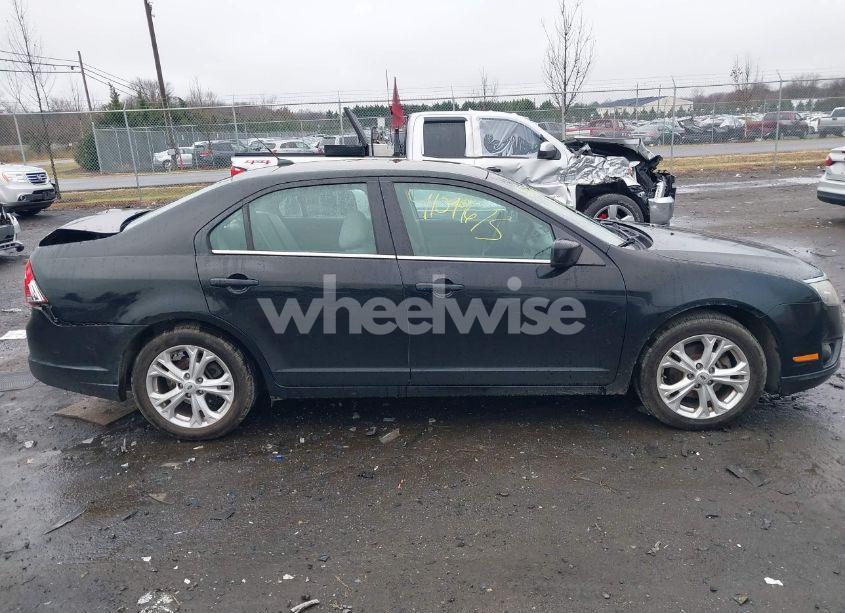 Photo 13 of 2012 Ford Fusion SE (VIN 3FAHP0HG0CR118768)