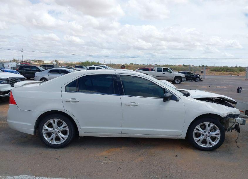 Photo 14 of 2012 Ford Fusion SE (VIN 3FAHP0HG0CR130144)