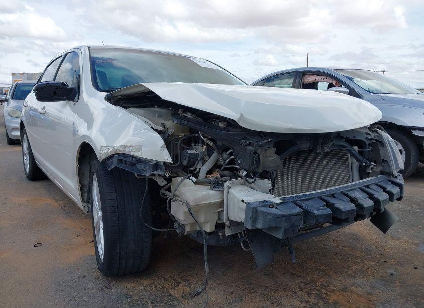 Photo 6 of 2012 Ford Fusion SE (VIN 3FAHP0HG0CR130144)