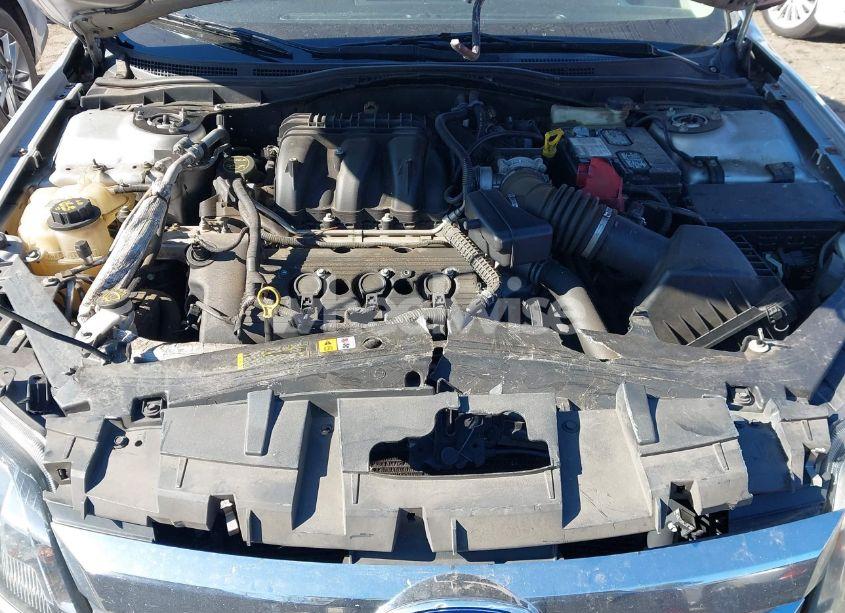 Photo 10 of 2012 Ford Fusion SE (VIN 3FAHP0HG0CR138471)