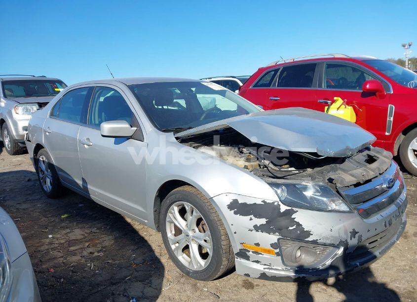 Photo 13 of 2012 Ford Fusion SE (VIN 3FAHP0HG0CR138471)