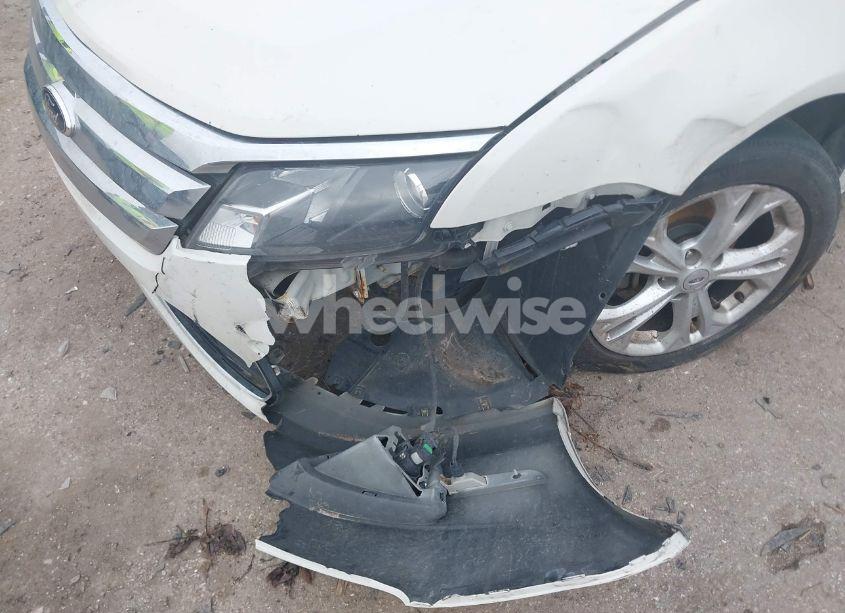 Photo 12 of 2012 Ford Fusion SE (VIN 3FAHP0HG0CR305329)