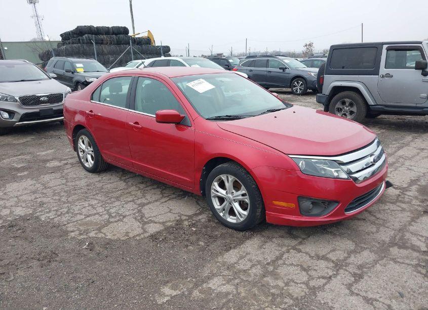 2012 Ford Fusion SE (VIN 3FAHP0HG0CR426541) main photo