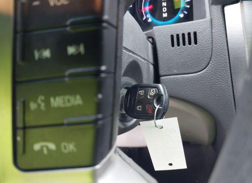 Photo 11 of 2012 Ford Fusion SE (VIN 3FAHP0HG0CR426541)