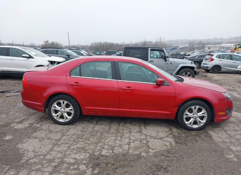 Photo 13 of 2012 Ford Fusion SE (VIN 3FAHP0HG0CR426541)