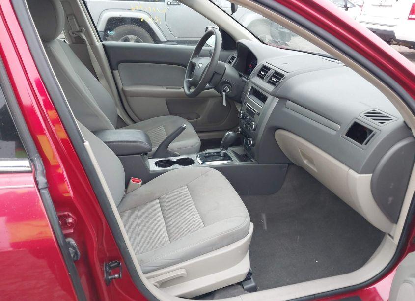 Photo 5 of 2012 Ford Fusion SE (VIN 3FAHP0HG0CR426541)