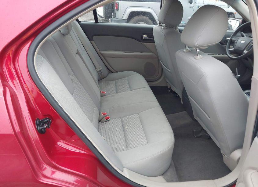 Photo 8 of 2012 Ford Fusion SE (VIN 3FAHP0HG0CR426541)